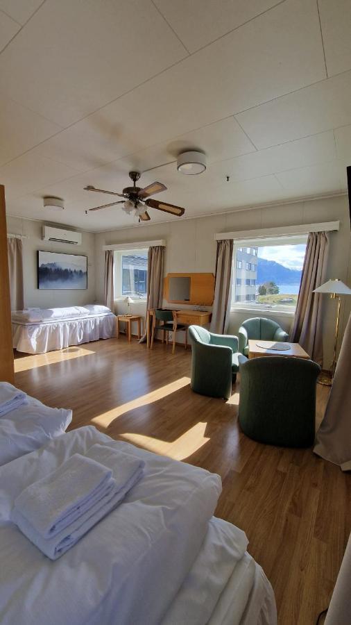 Sognefjord Hotel Hermansverk Bagian luar foto